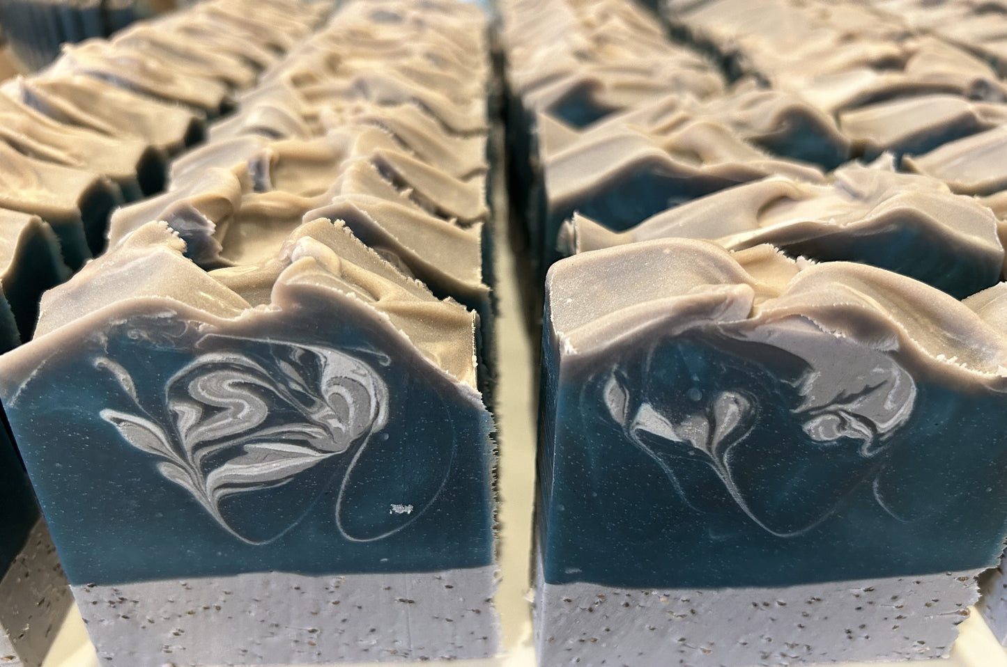 Ocean Breeze Scrub Soap Bar (5oz) – Citrus, Herbal, Grit: Course