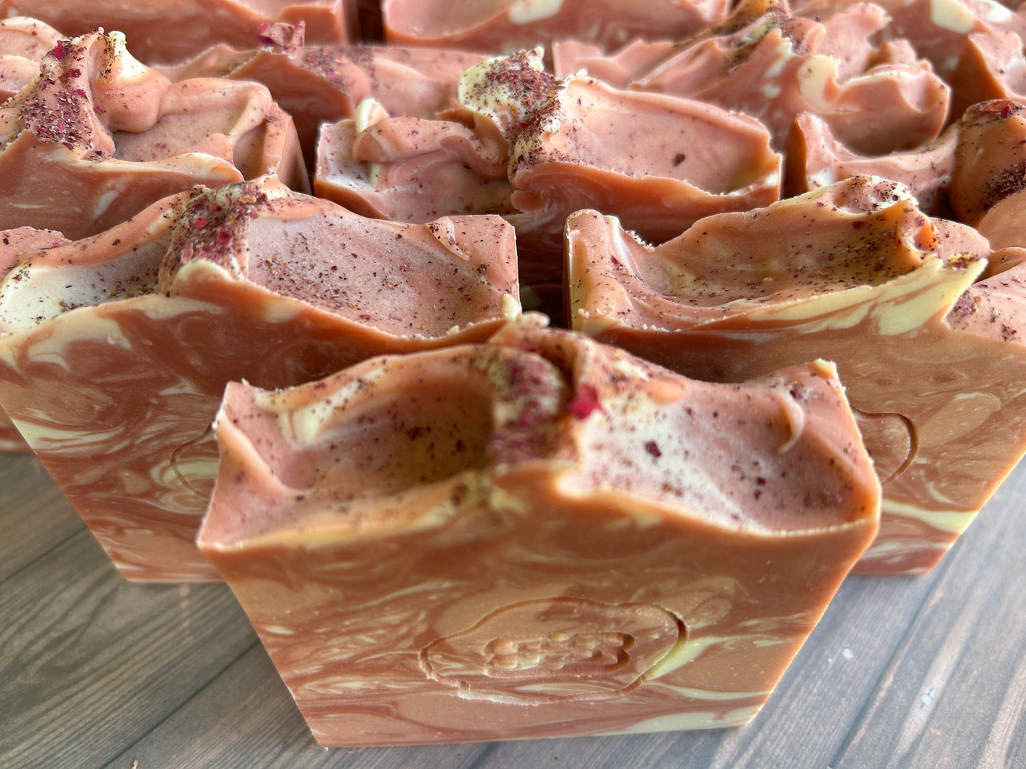 Rose Quartz Body Soap 5oz, Sweet Citrus Spice, Grit: Fine
