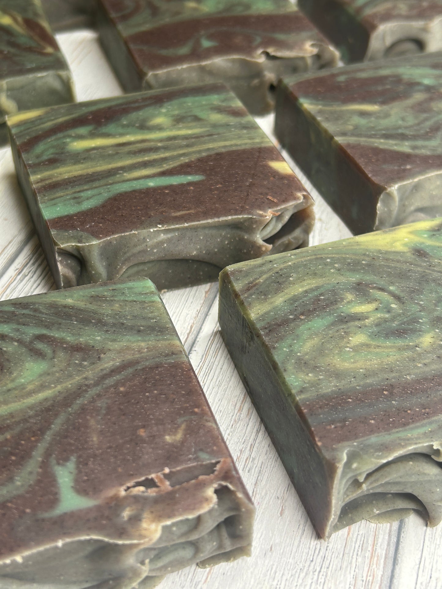 Northern Lights Body Soap 5oz, Cool Crisp Sweet Hint of Spice, Grit: Fine