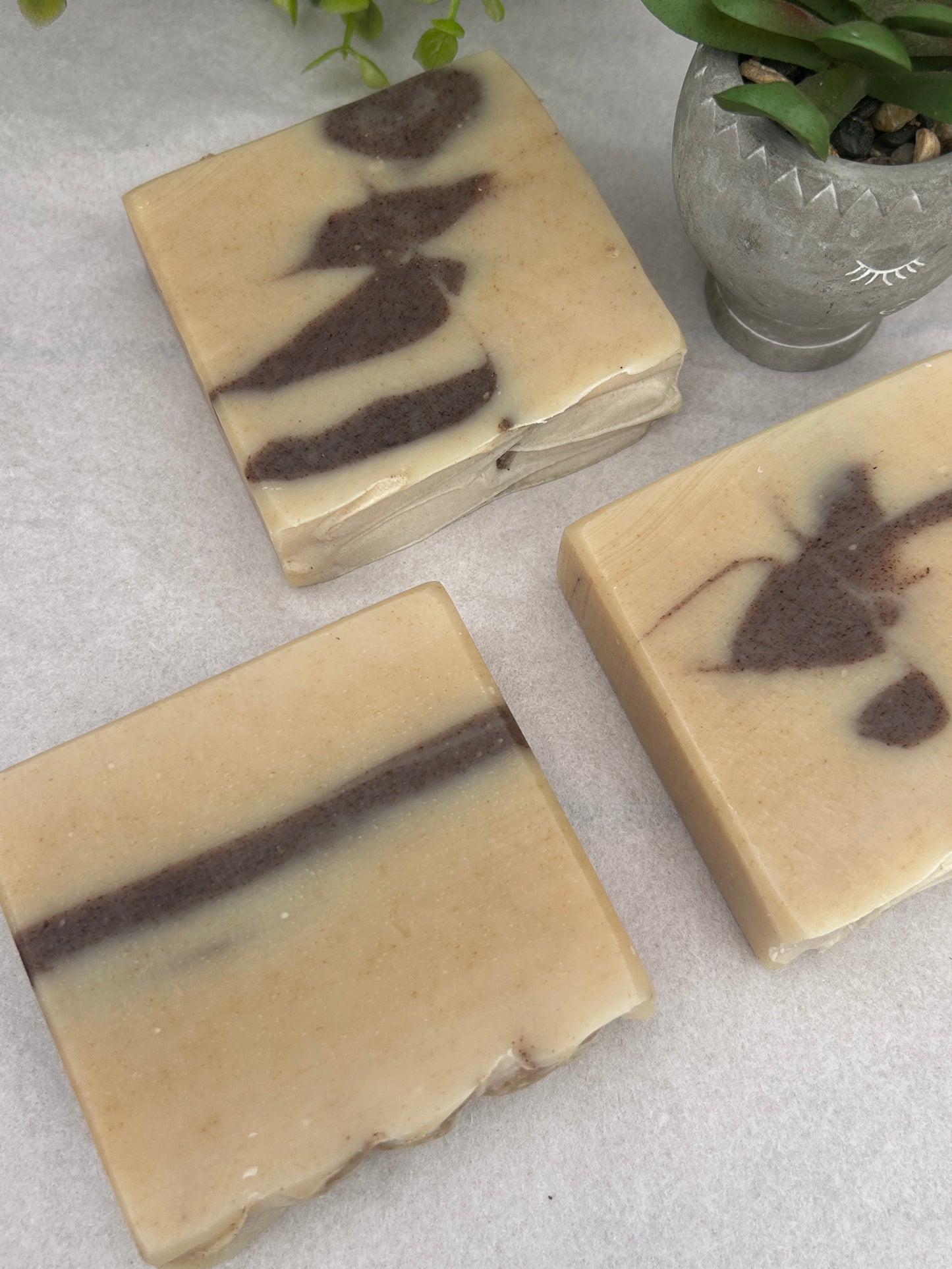 Sandalwood Serenity Goat Body Soap 5 oz, Citrus & Woody, Grit: Medium