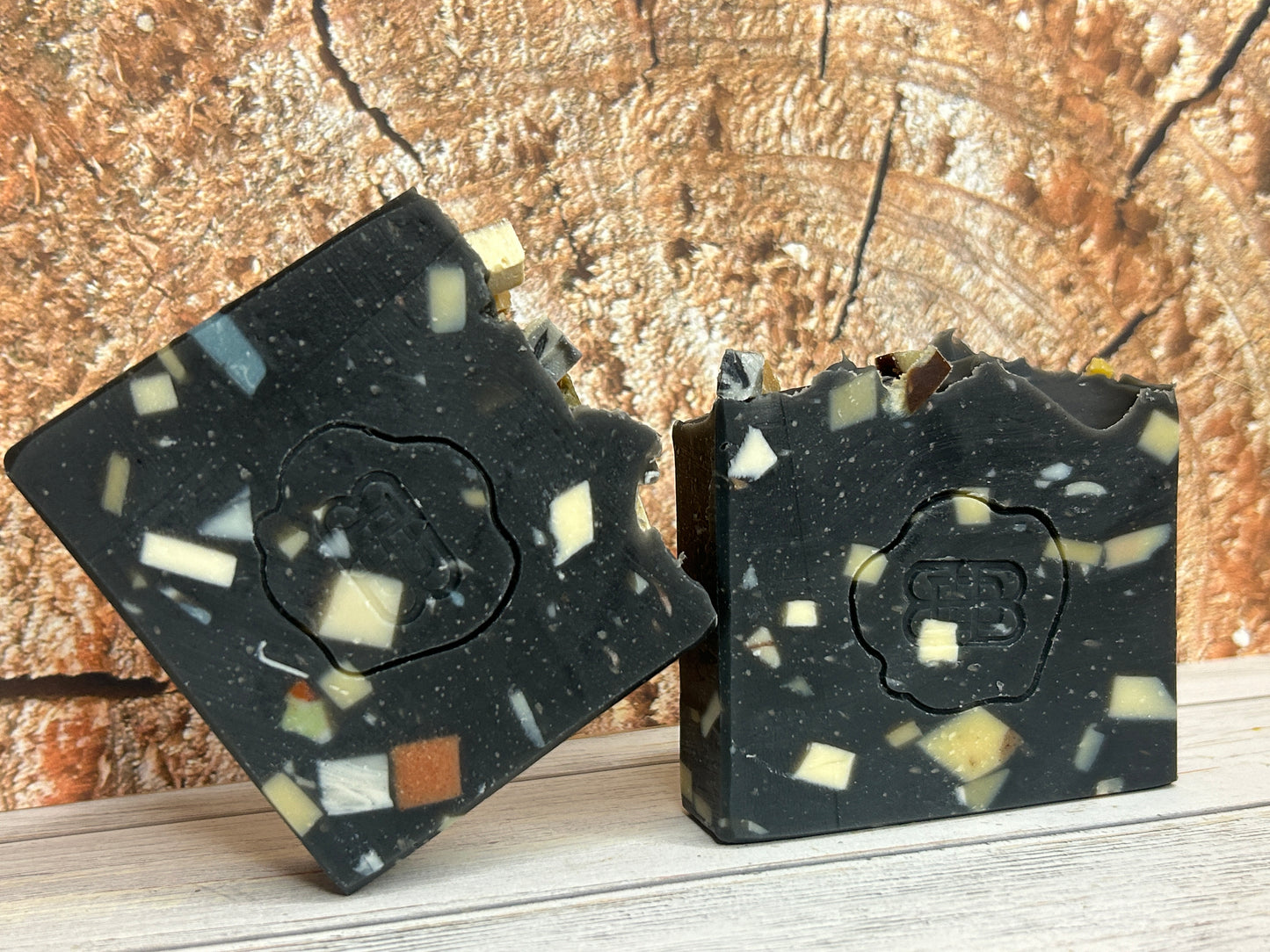 Charcoal Crumble Body Soap 5oz, Sweet & Slight Musk, Grit: Fine