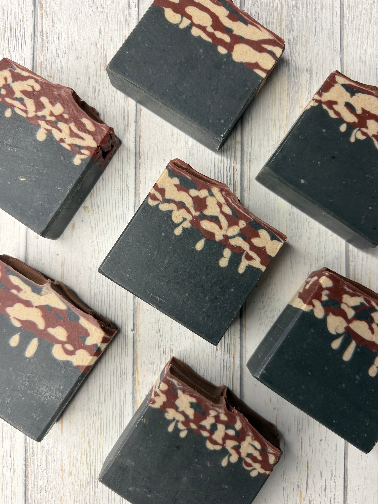 Midnight Amber Goat Soap 5oz F/O, Sandalwood & Fruity Floral, Grit: Fine