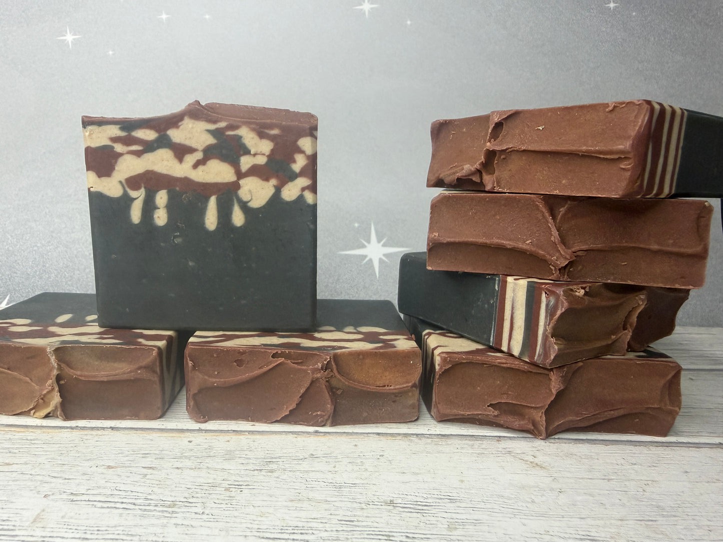 Midnight Amber Goat Soap 5oz F/O, Sandalwood & Fruity Floral, Grit: Fine