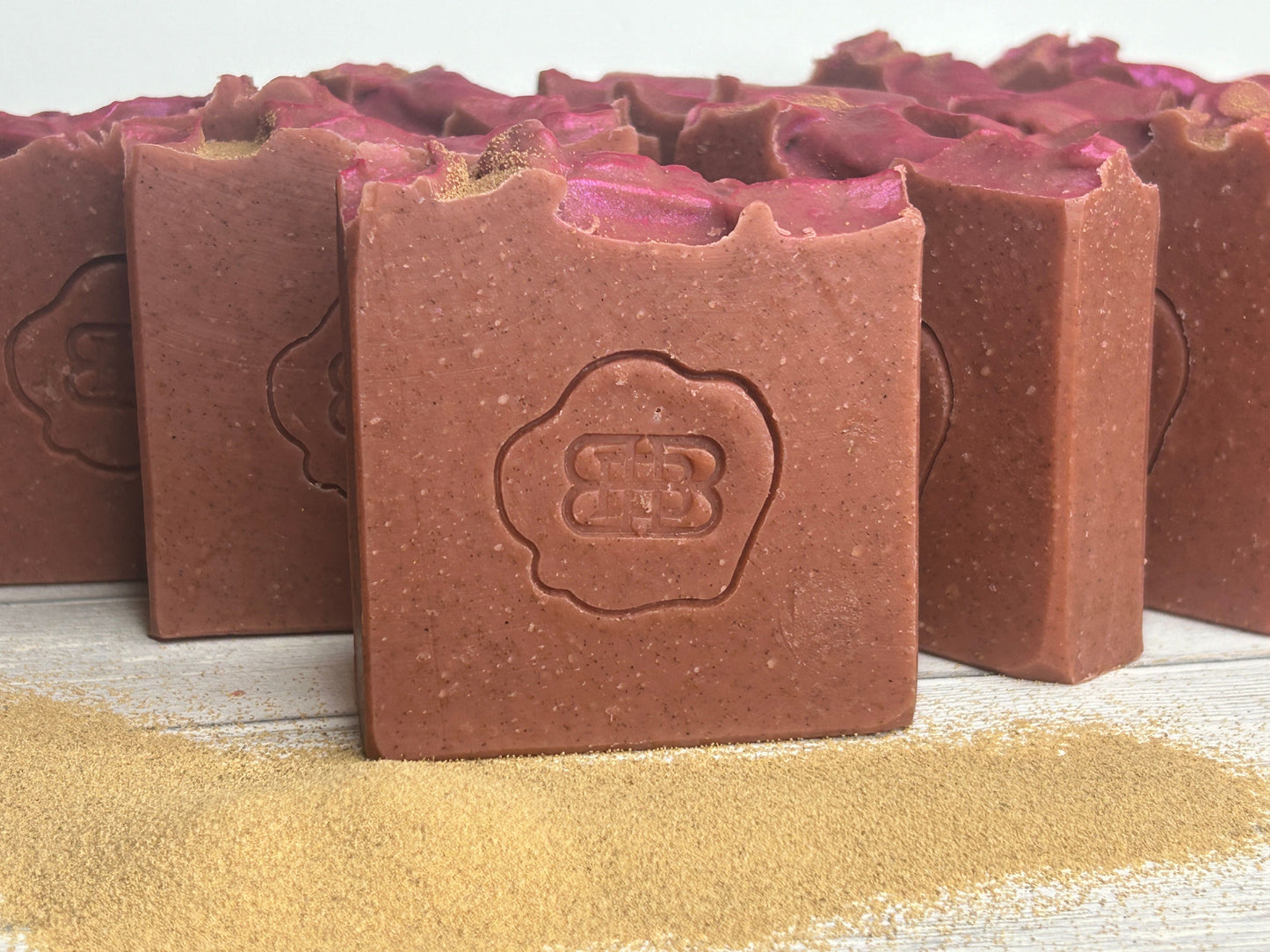 Field Of Flowers Body Scrub Soap 5 oz - Walnut Shell Scrub, Floral & Spicy, Grit: Medium