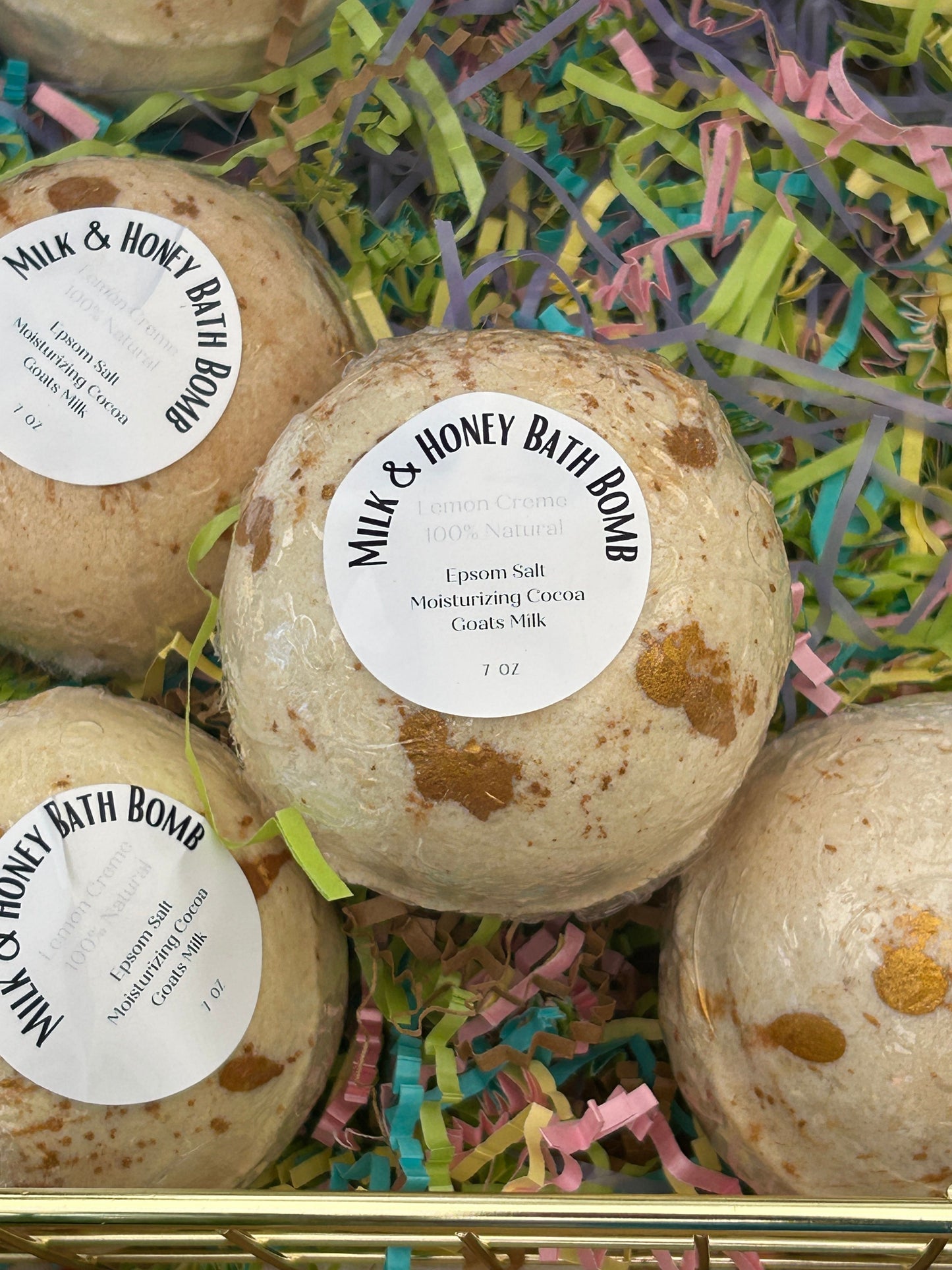 Goat's Milk , Mineral Rich Clay, Epsom Salt, Cocoa Butter Bath Bombs