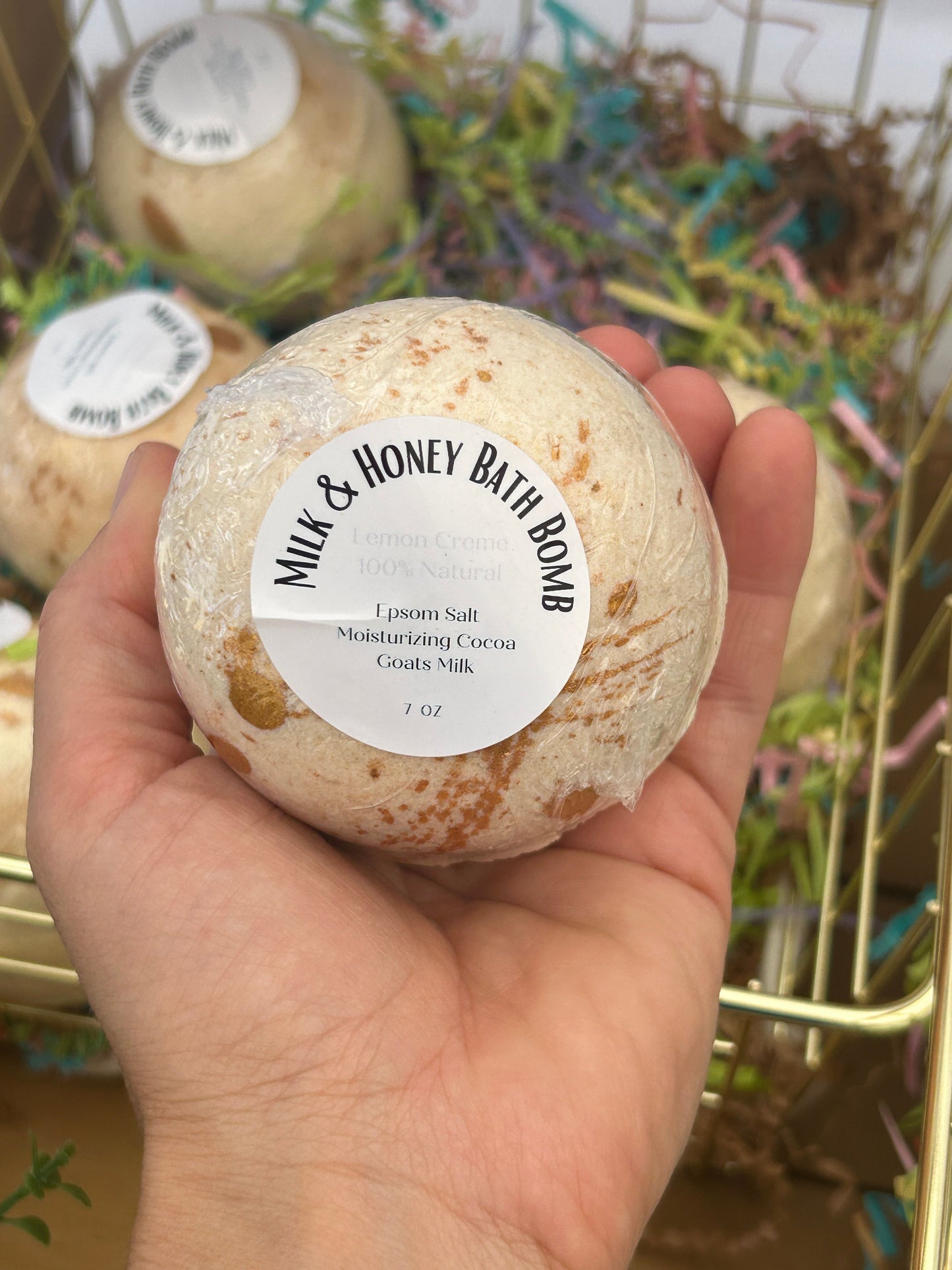 Goat's Milk , Mineral Rich Clay, Epsom Salt, Cocoa Butter Bath Bombs