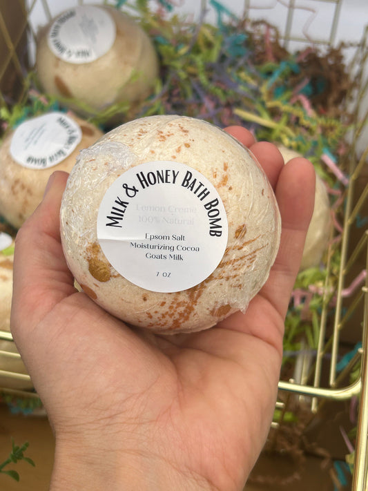 Goat's Milk , Mineral Rich Clay, Epsom Salt, Cocoa Butter Bath Bombs