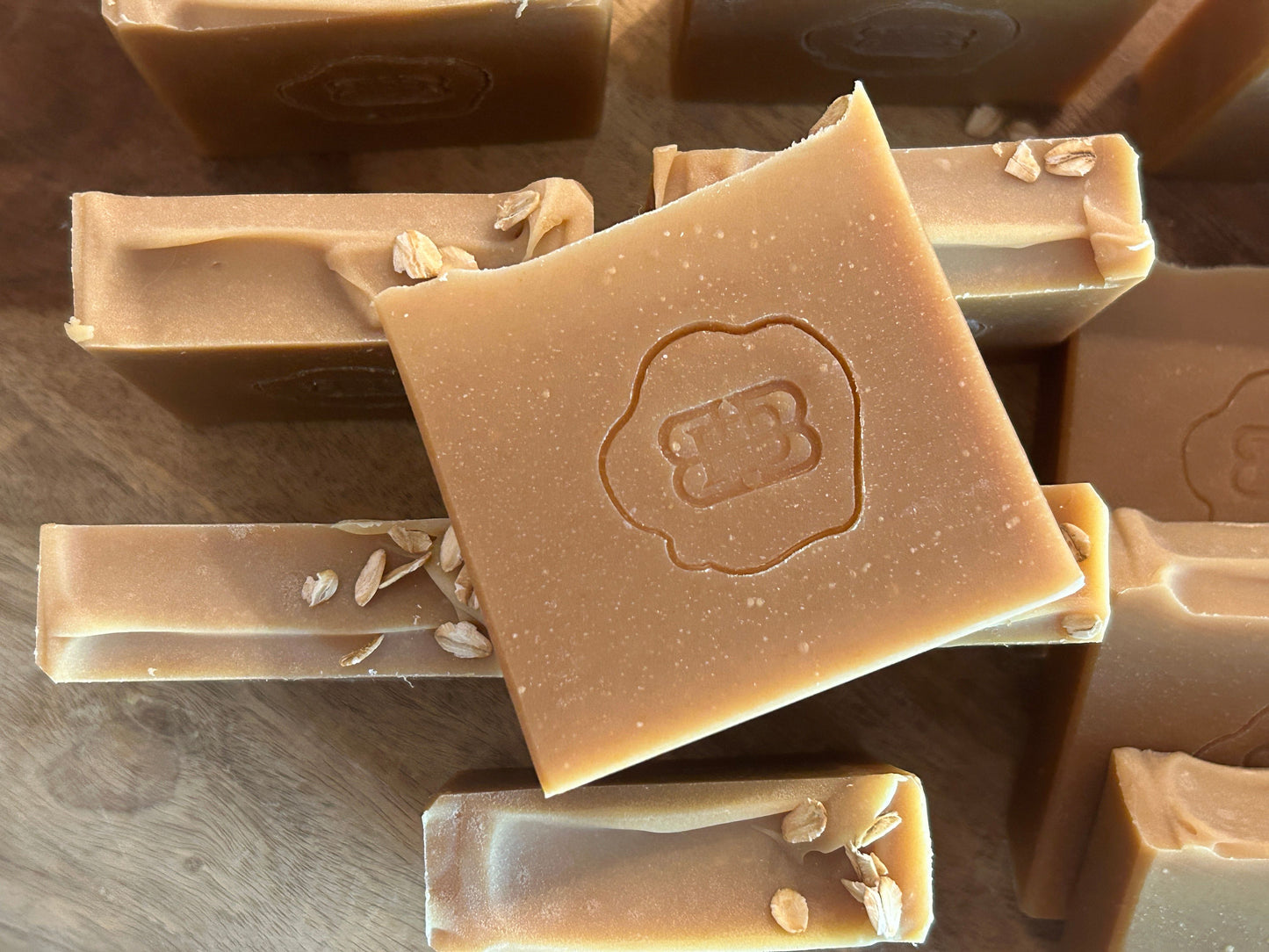 Honey N' Oats Body Soap 5oz, Sweet-Spicy-Vanilla, Grit: Fine