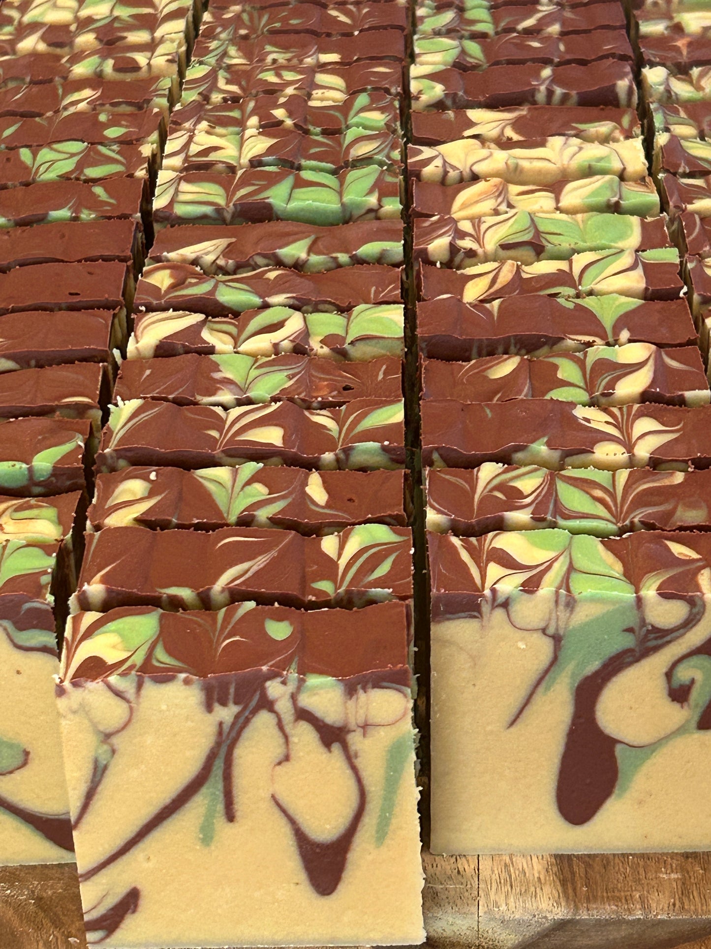 Fresh Apple Cider Body Soap 5oz, Sweet Citrus Spice, Grit: Fine