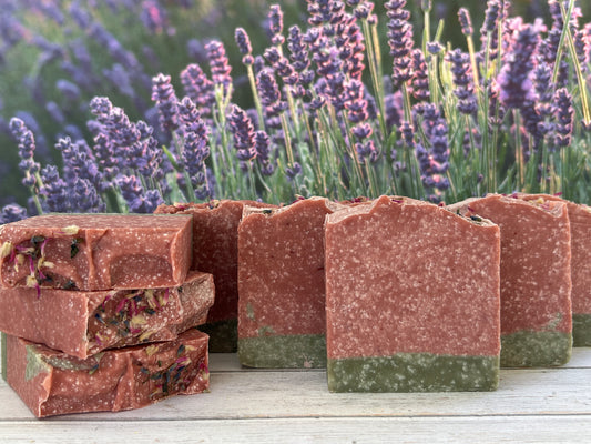 April Showers Salt Scrub Soap 5 oz, Floral-Slight Musk, Grit: Course